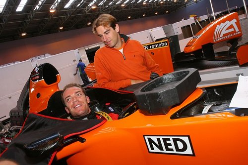 Stoeltje passen